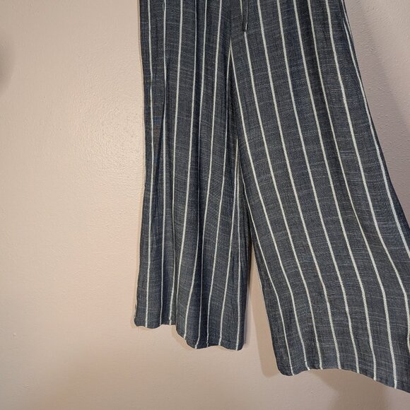 Denim Blue Gray And White Striped High-Waisted Wide Leg Pants Size Small - Picture 3 of 14